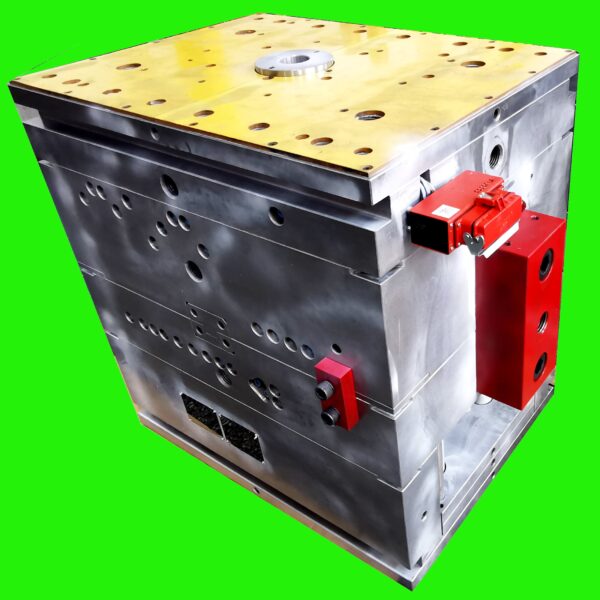 Hot Runner Moulds - Image 6